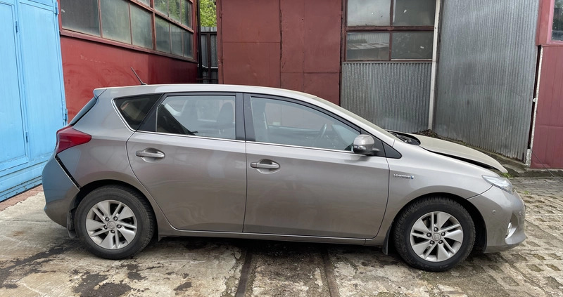 Toyota Auris cena 25900 przebieg: 177443, rok produkcji 2014 z Piaseczno małe 46